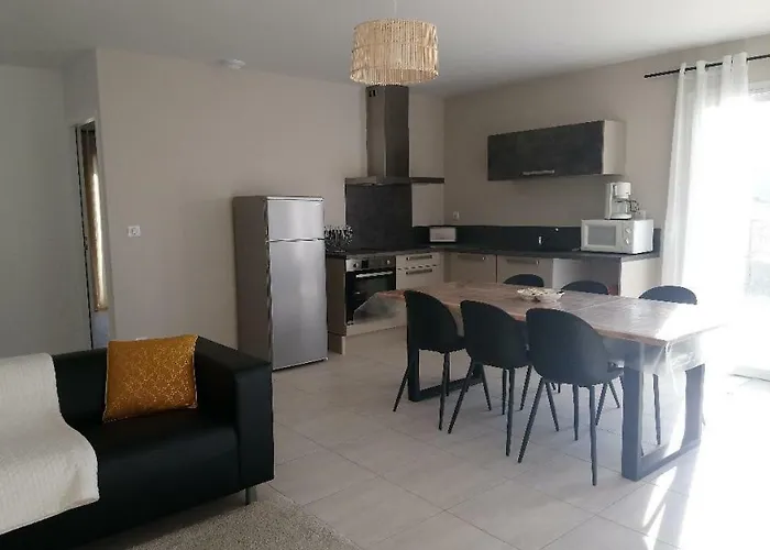 Nyaraló Larzac Saint-Georges-de-Luzençon