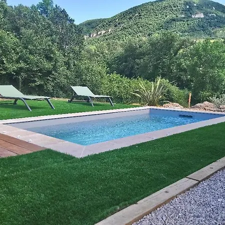Larzac Holiday home Saint-Georges-de-Luzencon