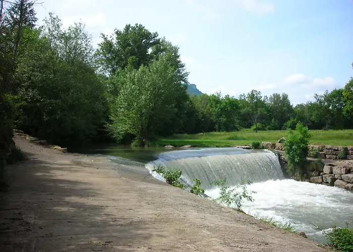 Larzac Hébergement de vacances *
